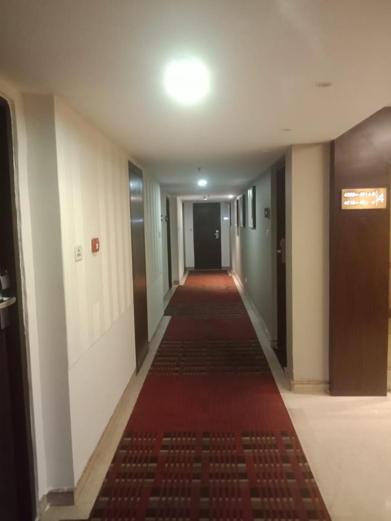 Blossom Rooms Hotel Vashishtha - Free Lunch Or Dinner- Free Breakfast Hajdarábád Exteriér fotografie