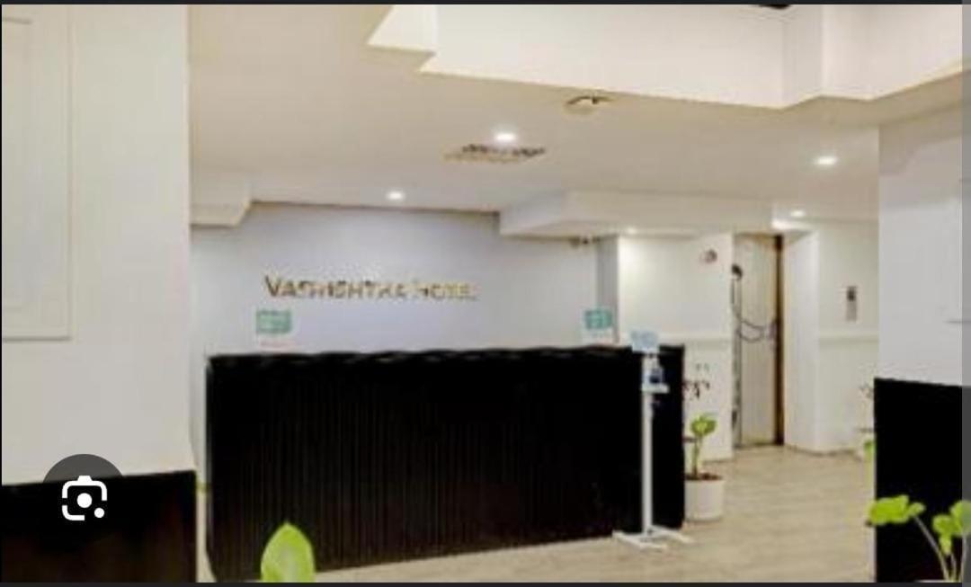 Blossom Rooms Hotel Vashishtha - Free Lunch Or Dinner- Free Breakfast Hajdarábád Exteriér fotografie